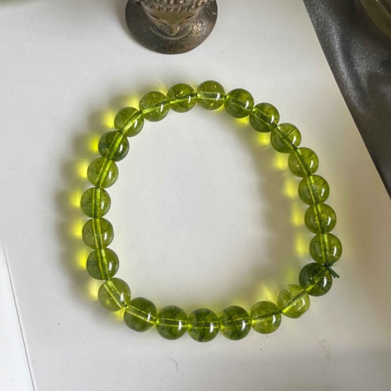 Peridot Crystal Bracelet 8 mm